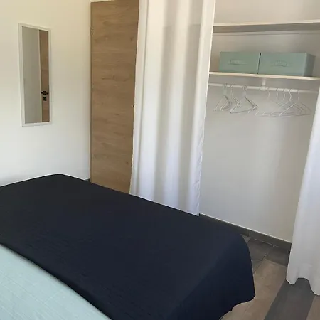 Carmen Avec Petite Piscine Privée * Figari (Corsica)