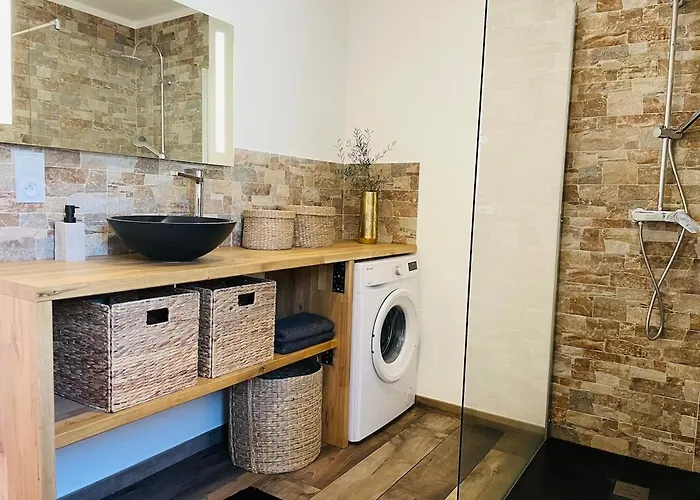 Carmen Avec Petite Piscine Privee * Figari (Corsica)